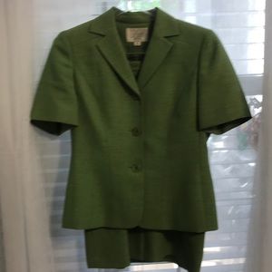Le Suit two piece green suit